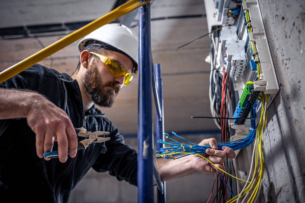 Best Affordable Emergency Electrician  in Claryville, KY